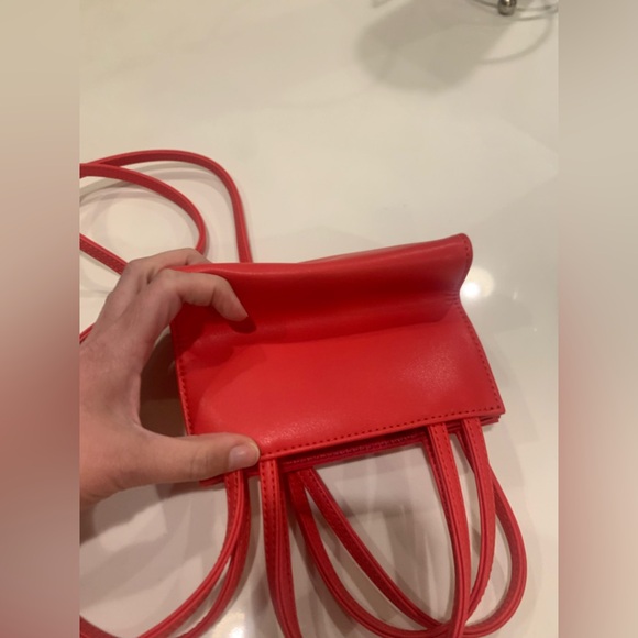 Telfar Red Crossbody Bag - never used - Picture 7 of 7